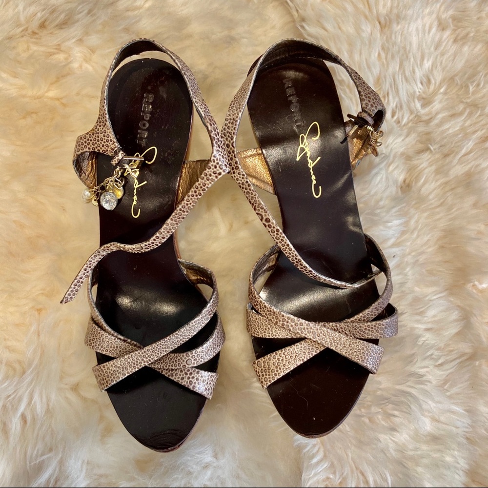 vintage heels with chili charm and cheetah print